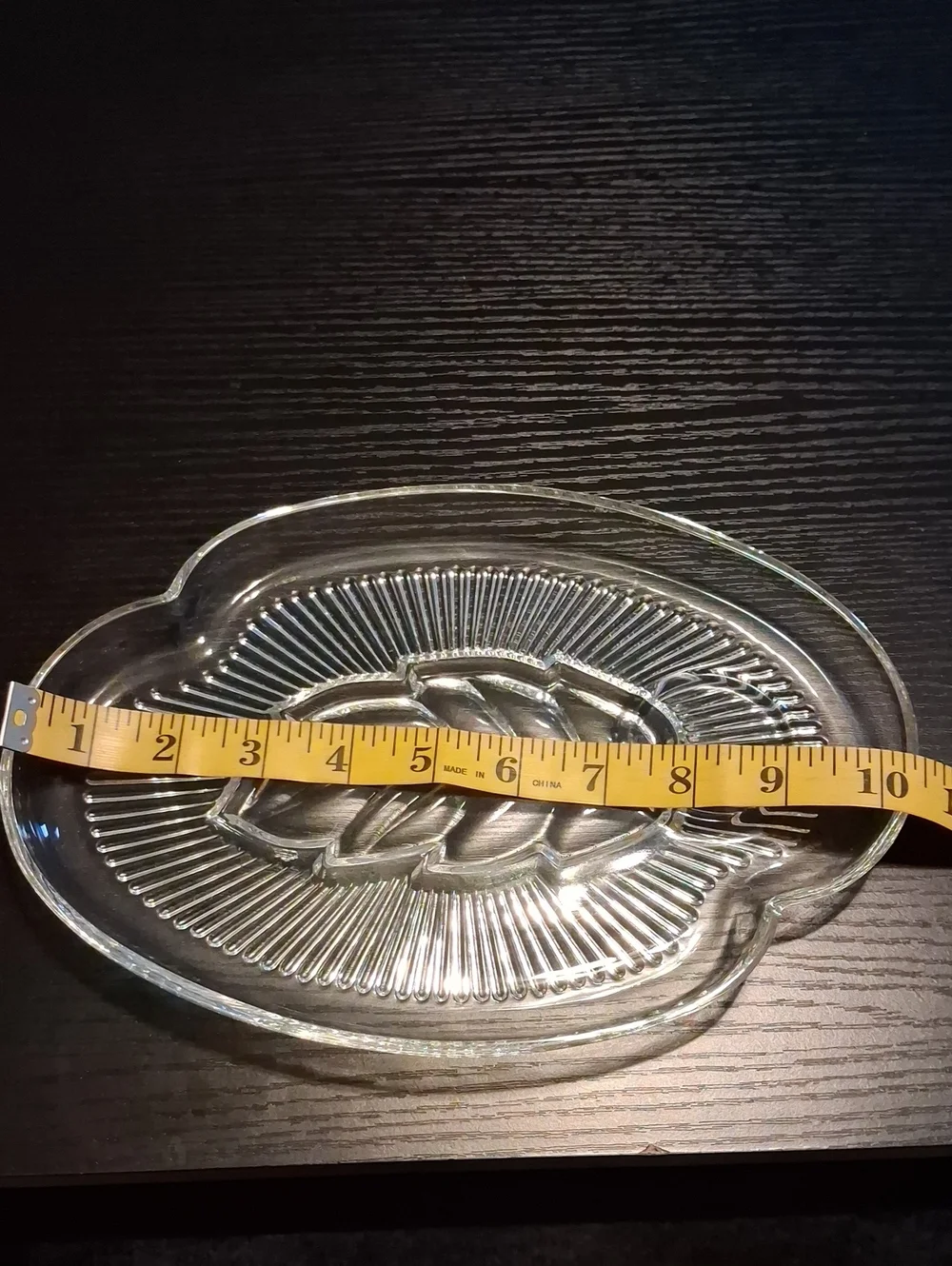 Four Glass Plates And Four Glass Cups